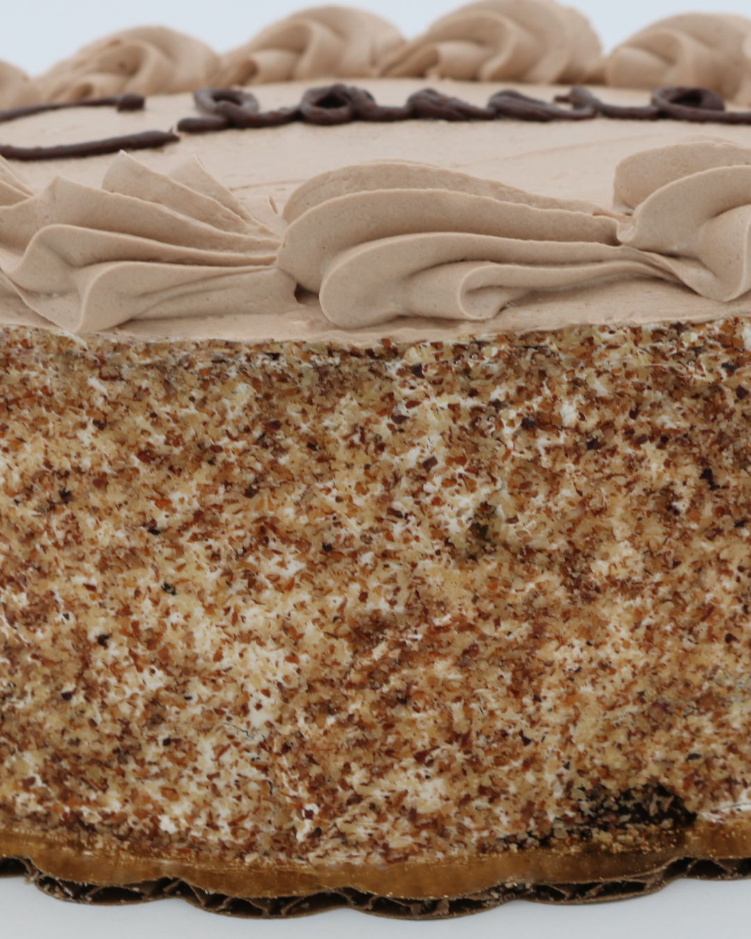 Drezzel Cake | Wolf's Bakery